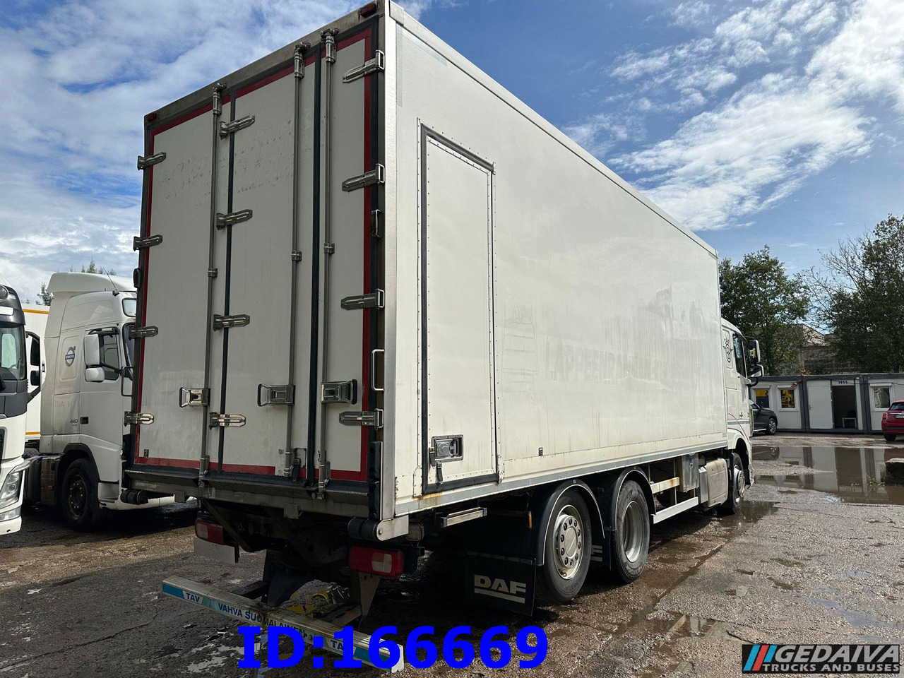 DAF XF 106.460 FAR 6X2 Euro6 - Camión frigorífico: foto 5 DAF XF 106.460 FAR 6X2 Euro6 - Camión frigorífico: foto 5