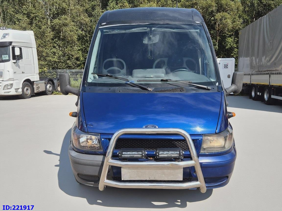 FORD Sunset VIP 17-seats - Minibús, Autocar: foto 2 FORD Sunset VIP 17-seats - Minibús, Autocar: foto 2