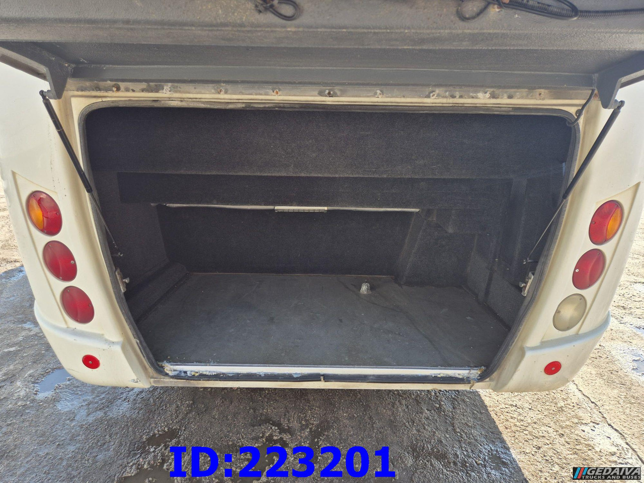 Autocar IVECO Wing 25-seater (Engine problem): foto 6