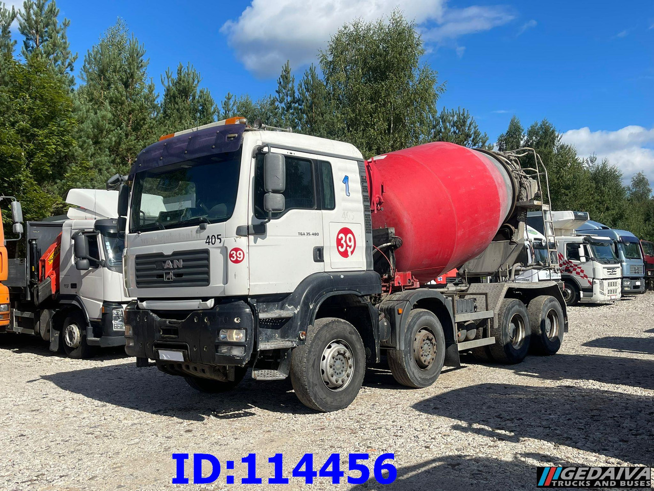MAN TGA 35.480 8X4 8m3 Manual - Camión hormigonera: foto 1 MAN TGA 35.480 8X4 8m3 Manual - Camión hormigonera: foto 1