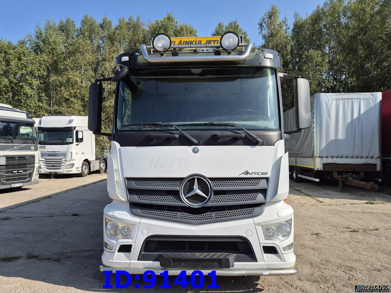 MERCEDES-BENZ Antos 2532 - 6x2 - Euro 6 - Animal transport - Camión transporte de ganado: foto 2 MERCEDES-BENZ Antos 2532 - 6x2 - Euro 6 - Animal transport - Camión transporte de ganado: foto 2