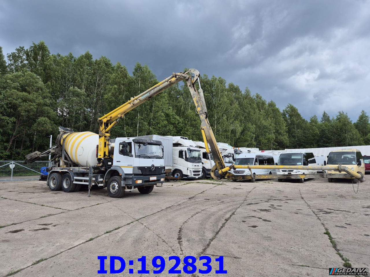MERCEDES-BENZ Atego 2628 6x4 Schwing 17m 9m3 - Camión bomba de hormigón: foto 4 MERCEDES-BENZ Atego 2628 6x4 Schwing 17m 9m3 - Camión bomba de hormigón: foto 4