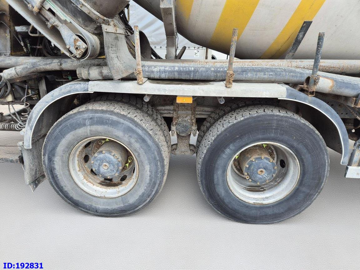 MERCEDES-BENZ Atego 2628 6x4 Schwing 17m 9m3 - Camión bomba de hormigón: foto 5 MERCEDES-BENZ Atego 2628 6x4 Schwing 17m 9m3 - Camión bomba de hormigón: foto 5