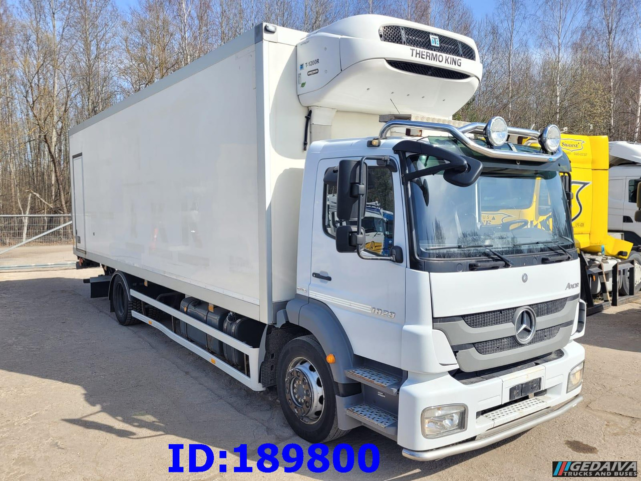MERCEDES-BENZ Axor 1829 Euro5 Manual + Tail lift - Camión frigorífico: foto 4 MERCEDES-BENZ Axor 1829 Euro5 Manual + Tail lift - Camión frigorífico: foto 4