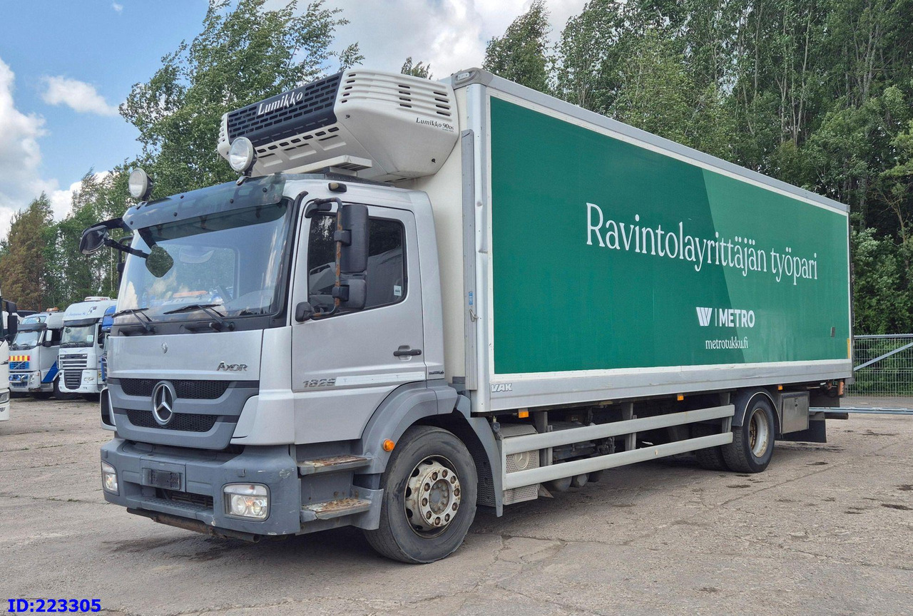 MERCEDES-BENZ Axor 1829 Euro5 Manual + Tail lift - Camión frigorífico: foto 1 MERCEDES-BENZ Axor 1829 Euro5 Manual + Tail lift - Camión frigorífico: foto 1