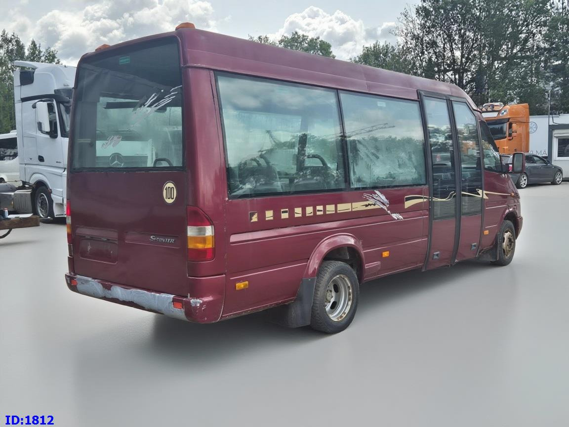 MERCEDES-BENZ Sprinter 413 - 17 Place - Minibús, Furgoneta de pasajeros: foto 2 MERCEDES-BENZ Sprinter 413 - 17 Place - Minibús, Furgoneta de pasajeros: foto 2