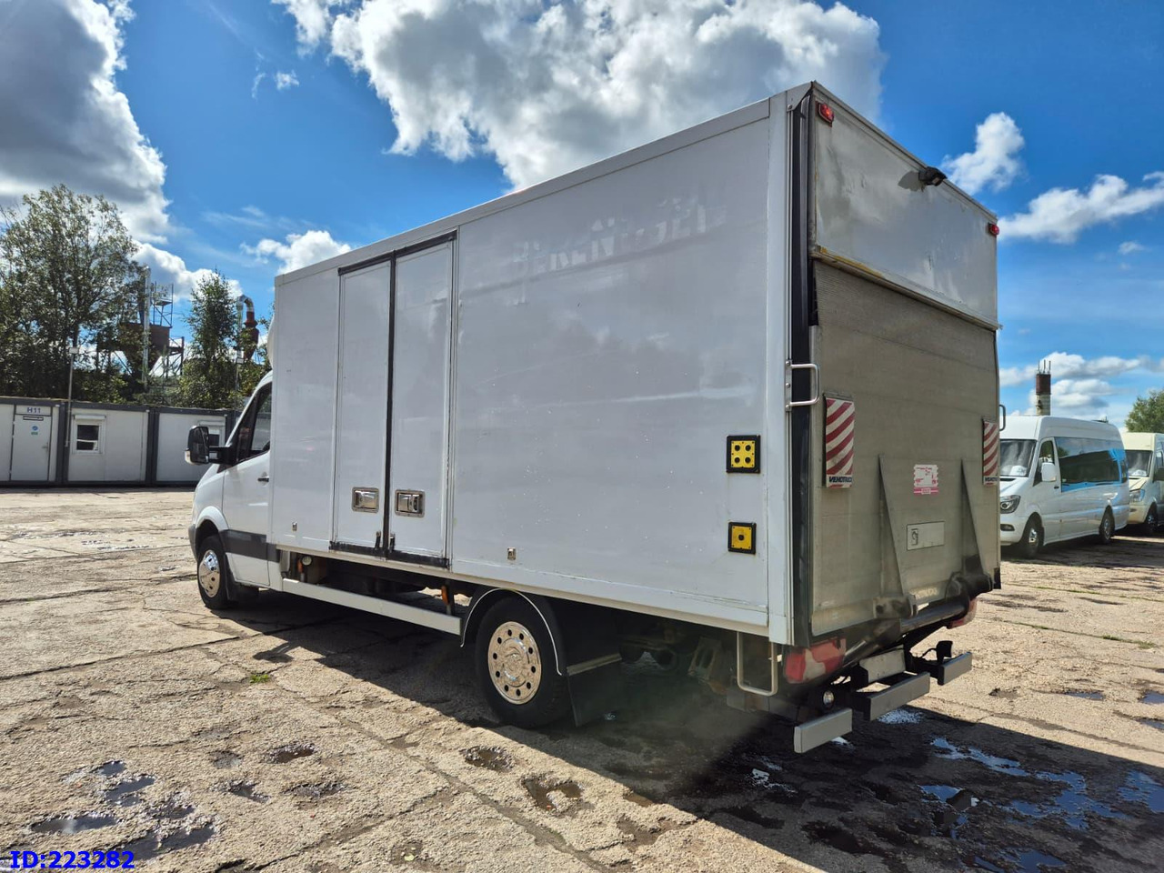 Furgoneta caja cerrada MERCEDES-BENZ Sprinter 516 SUPER: foto 11