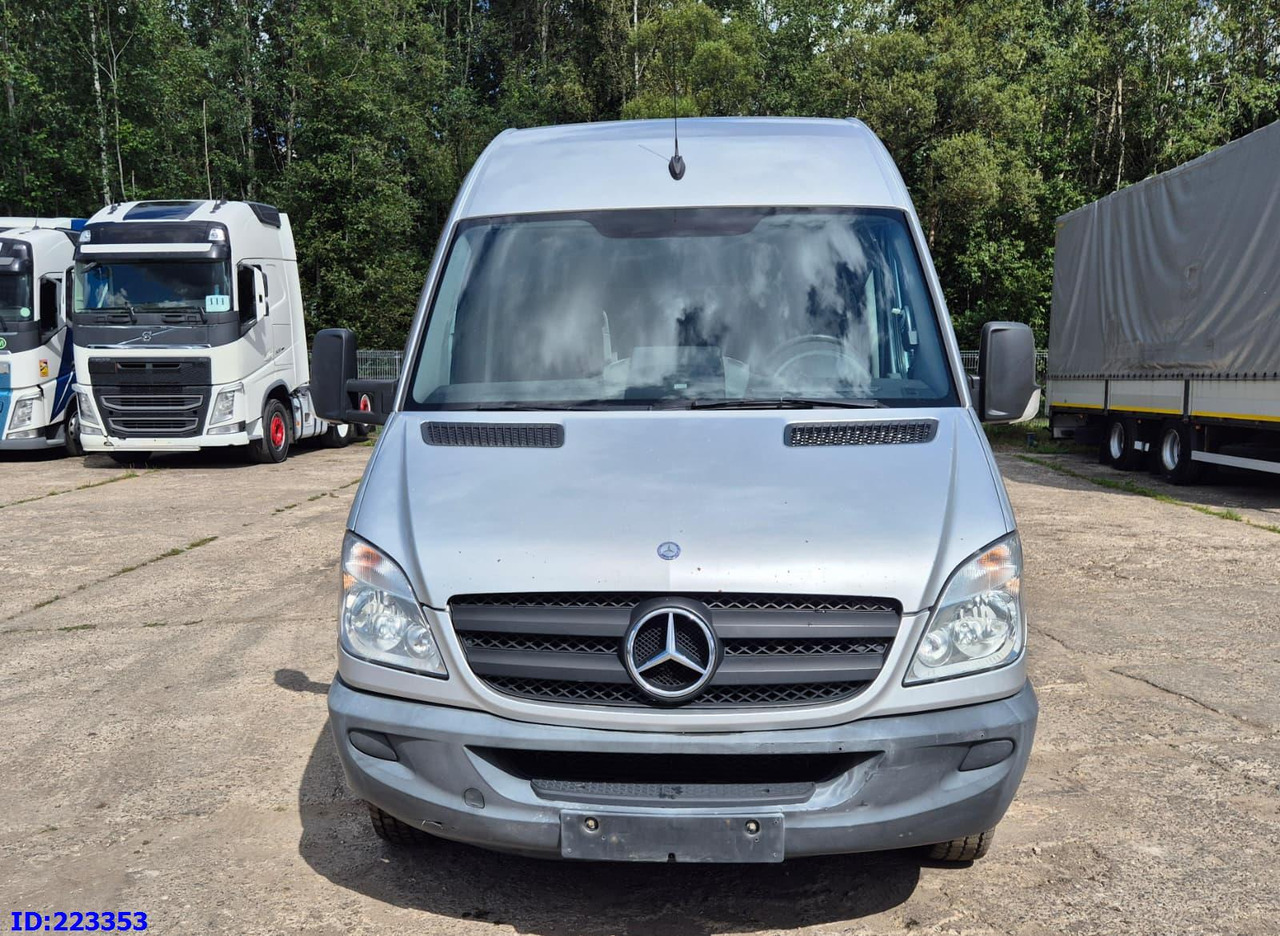 MERCEDES-BENZ Sprinter 518 - 23 Seater - Autocar: foto 2 MERCEDES-BENZ Sprinter 518 - 23 Seater - Autocar: foto 2