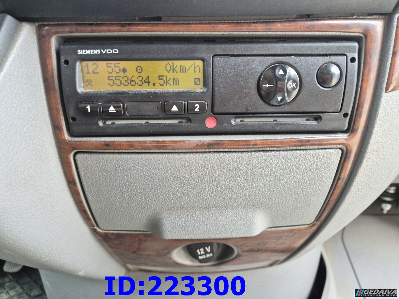 Autocar MERCEDES-BENZ Sprinter 518 VIP - 17 Seater: foto 14