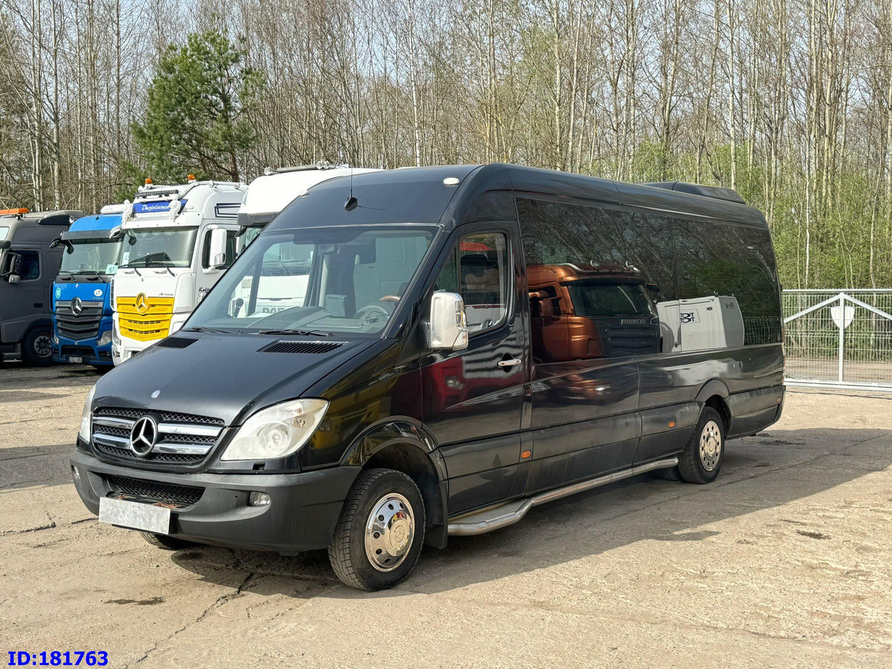 MERCEDES-BENZ Sprinter 518 - VIP - 17 Seater - Autocar: foto 1 MERCEDES-BENZ Sprinter 518 - VIP - 17 Seater - Autocar: foto 1