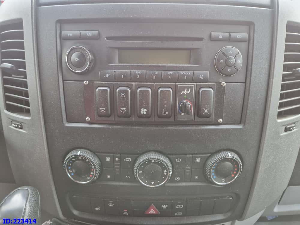 Minibús, Furgoneta de pasajeros MERCEDES-BENZ Sprinter 519 VIP - 17 Seater Euro5: foto 13 Minibús, Furgoneta de pasajeros MERCEDES-BENZ Sprinter 519 VIP - 17 Seater Euro5: foto 13