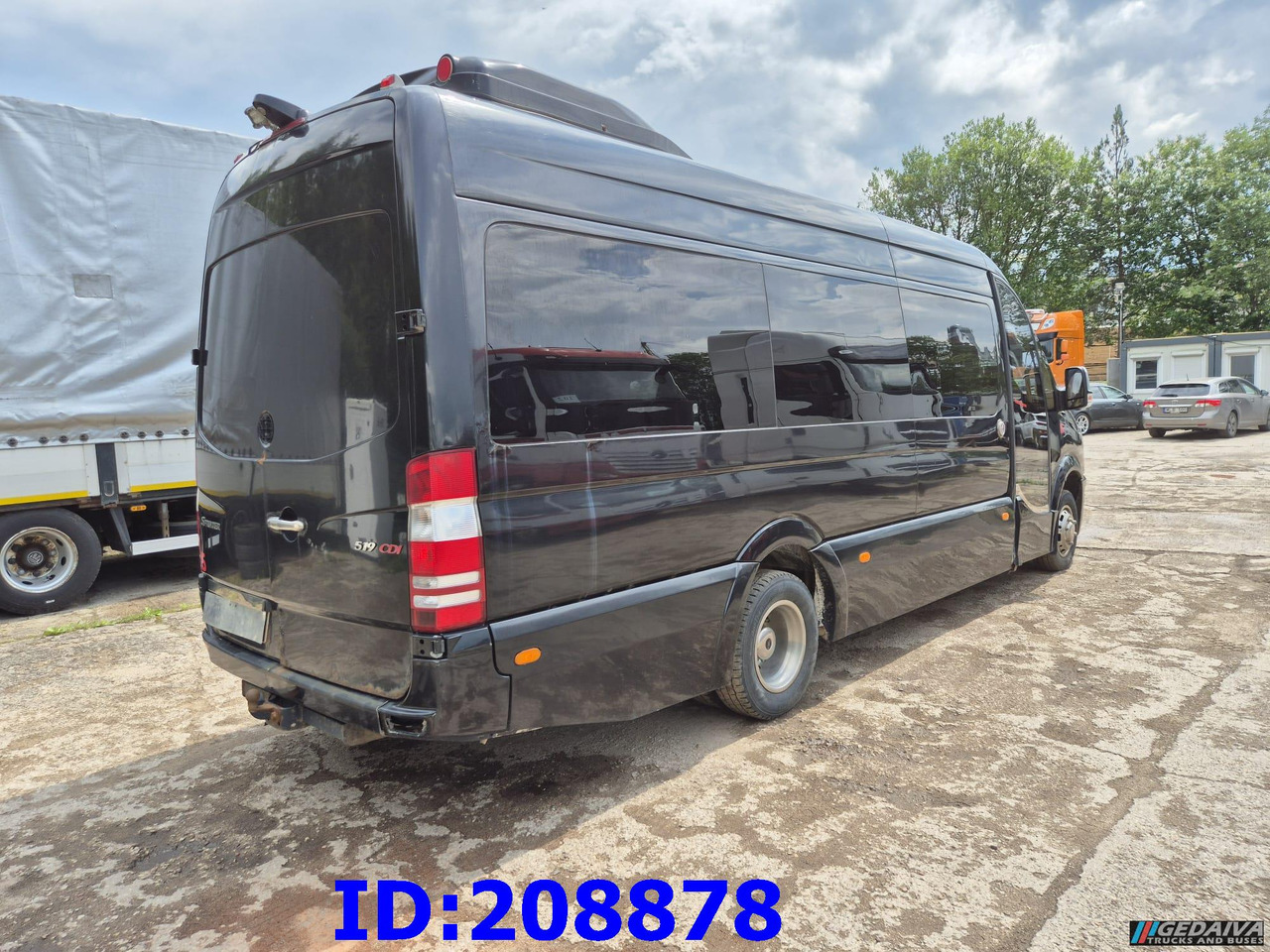 MERCEDES-BENZ Sprinter 519 -VIP- 17 places - Autocar: foto 4 MERCEDES-BENZ Sprinter 519 -VIP- 17 places - Autocar: foto 4