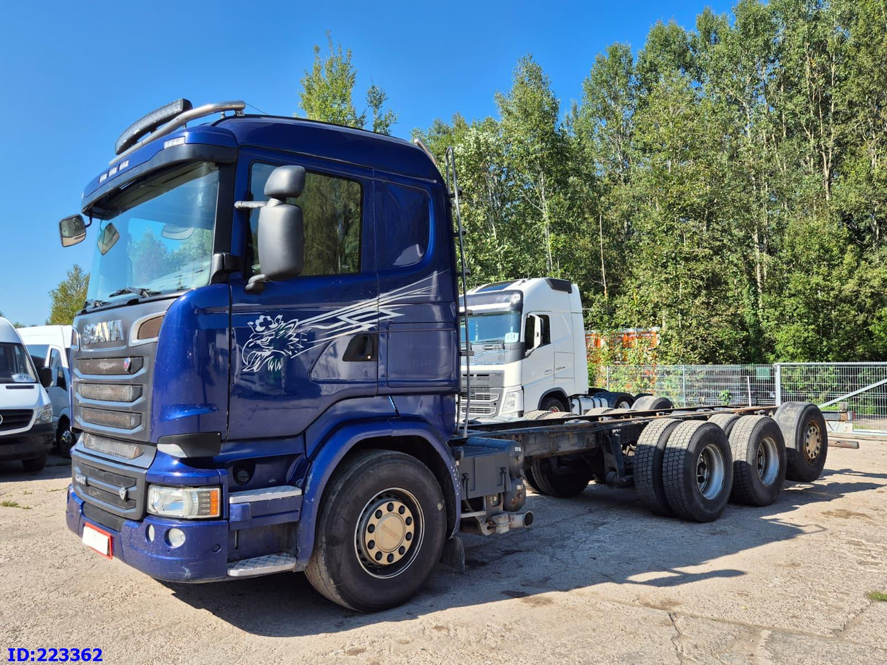 SCANIA R580 8x4 Euro6 Retarder - Camión chasis: foto 1 SCANIA R580 8x4 Euro6 Retarder - Camión chasis: foto 1