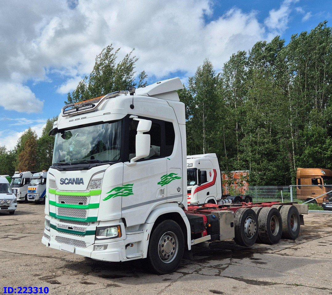 SCANIA R650 V8 8x4 BIG AXLES - Camión chasis: foto 1 SCANIA R650 V8 8x4 BIG AXLES - Camión chasis: foto 1