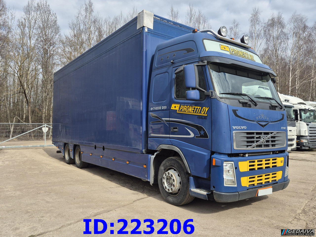 VOLVO FH12 420HP 6x2 - Camión isotérmico: foto 3 VOLVO FH12 420HP 6x2 - Camión isotérmico: foto 3