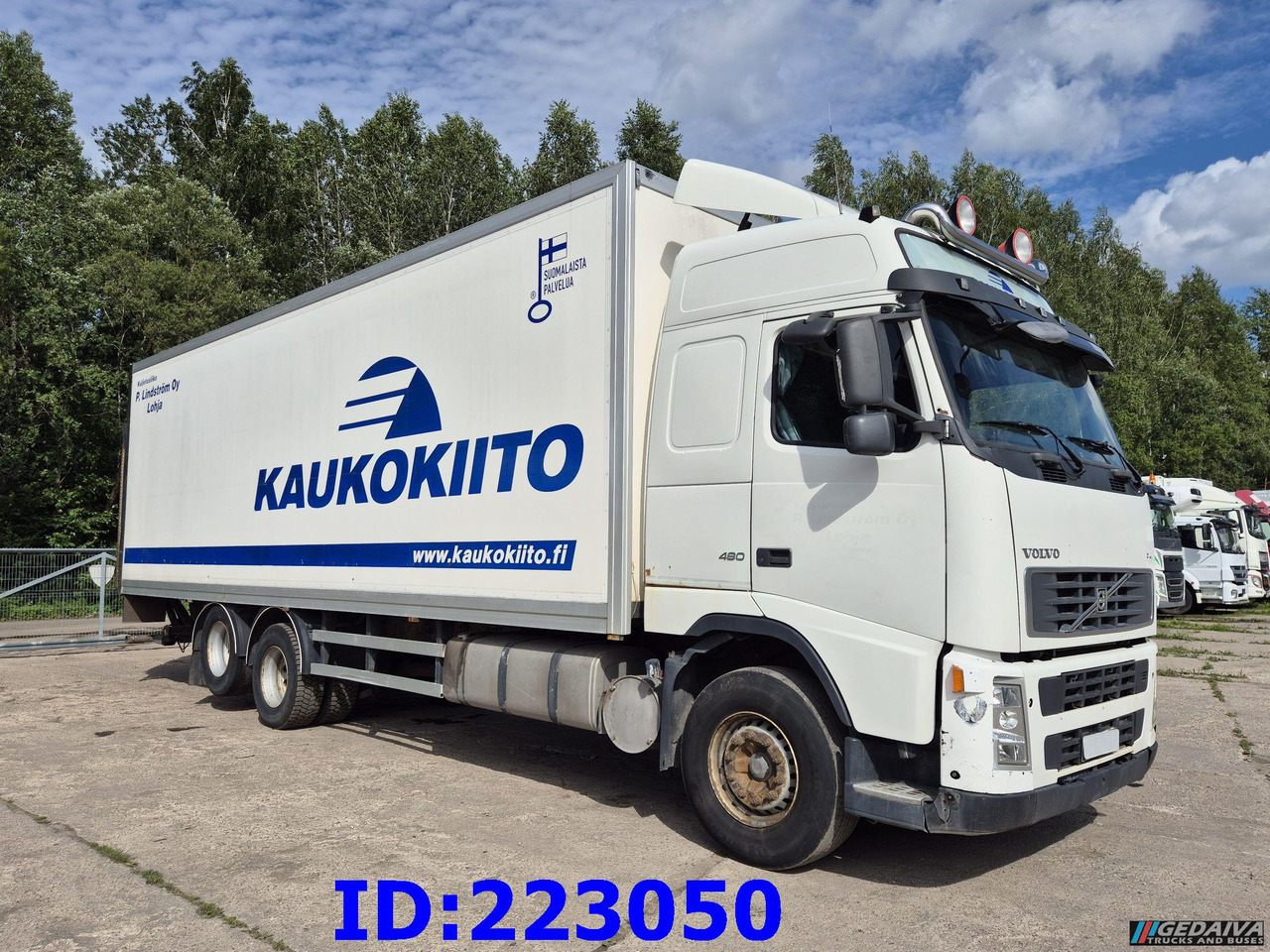VOLVO FH13 480HP 6x2 Manual 10 tyres - Camión isotérmico: foto 3 VOLVO FH13 480HP 6x2 Manual 10 tyres - Camión isotérmico: foto 3