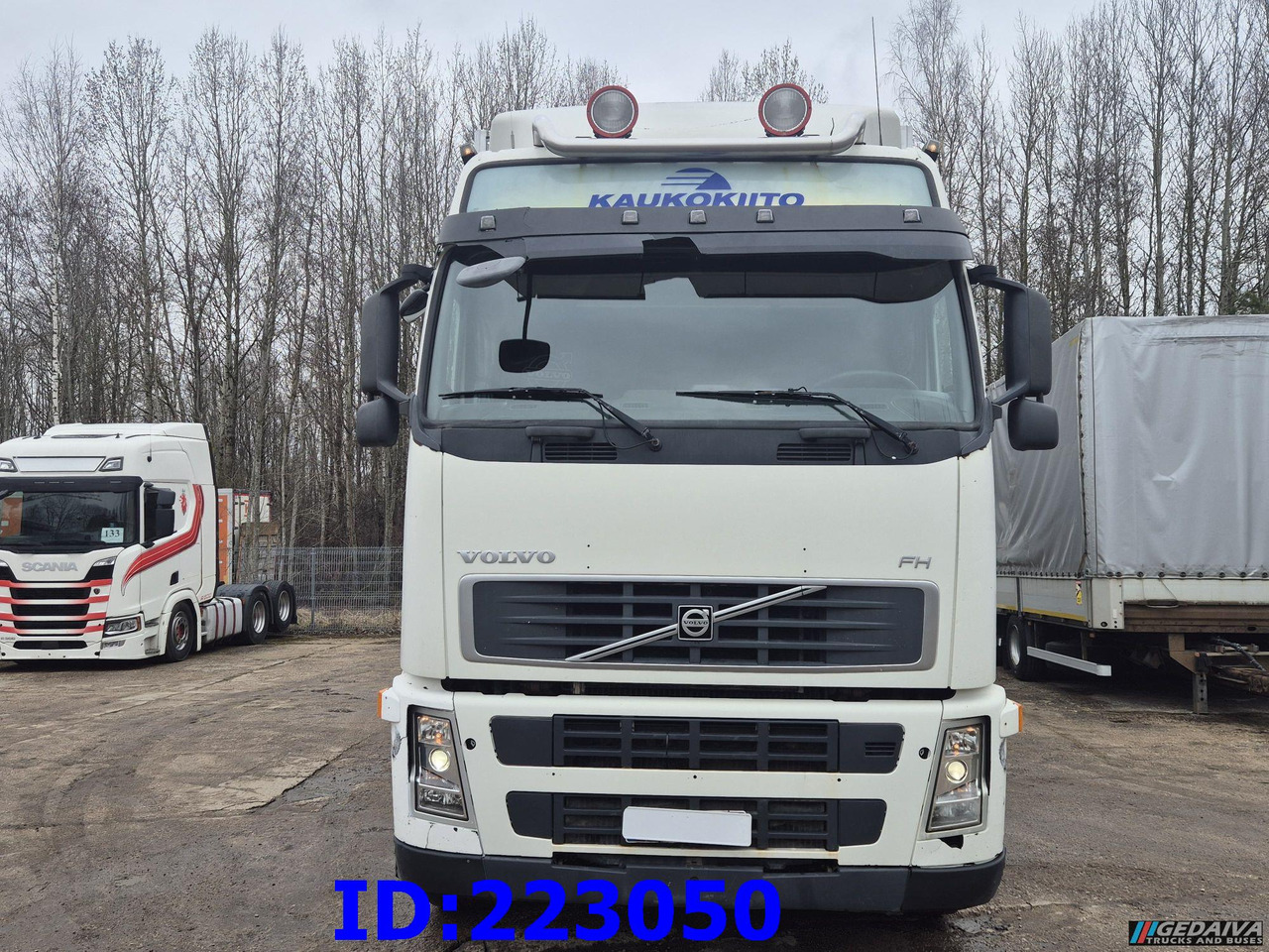 VOLVO FH13 480HP 6x2 Manual 10 tyres - Camión isotérmico: foto 2 VOLVO FH13 480HP 6x2 Manual 10 tyres - Camión isotérmico: foto 2