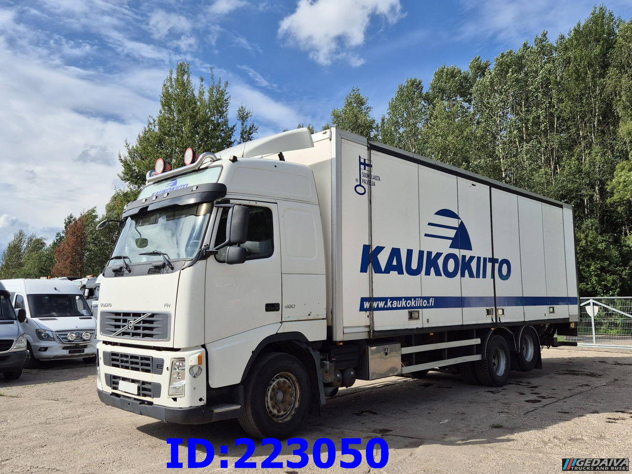 VOLVO FH13 480HP 6x2 Manual 10 tyres - Camión isotérmico: foto 1 VOLVO FH13 480HP 6x2 Manual 10 tyres - Camión isotérmico: foto 1