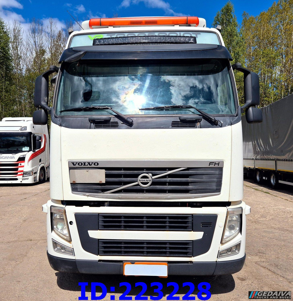 VOLVO FH13 540HP 8X4 Euro5 - Camión chasis: foto 2 VOLVO FH13 540HP 8X4 Euro5 - Camión chasis: foto 2