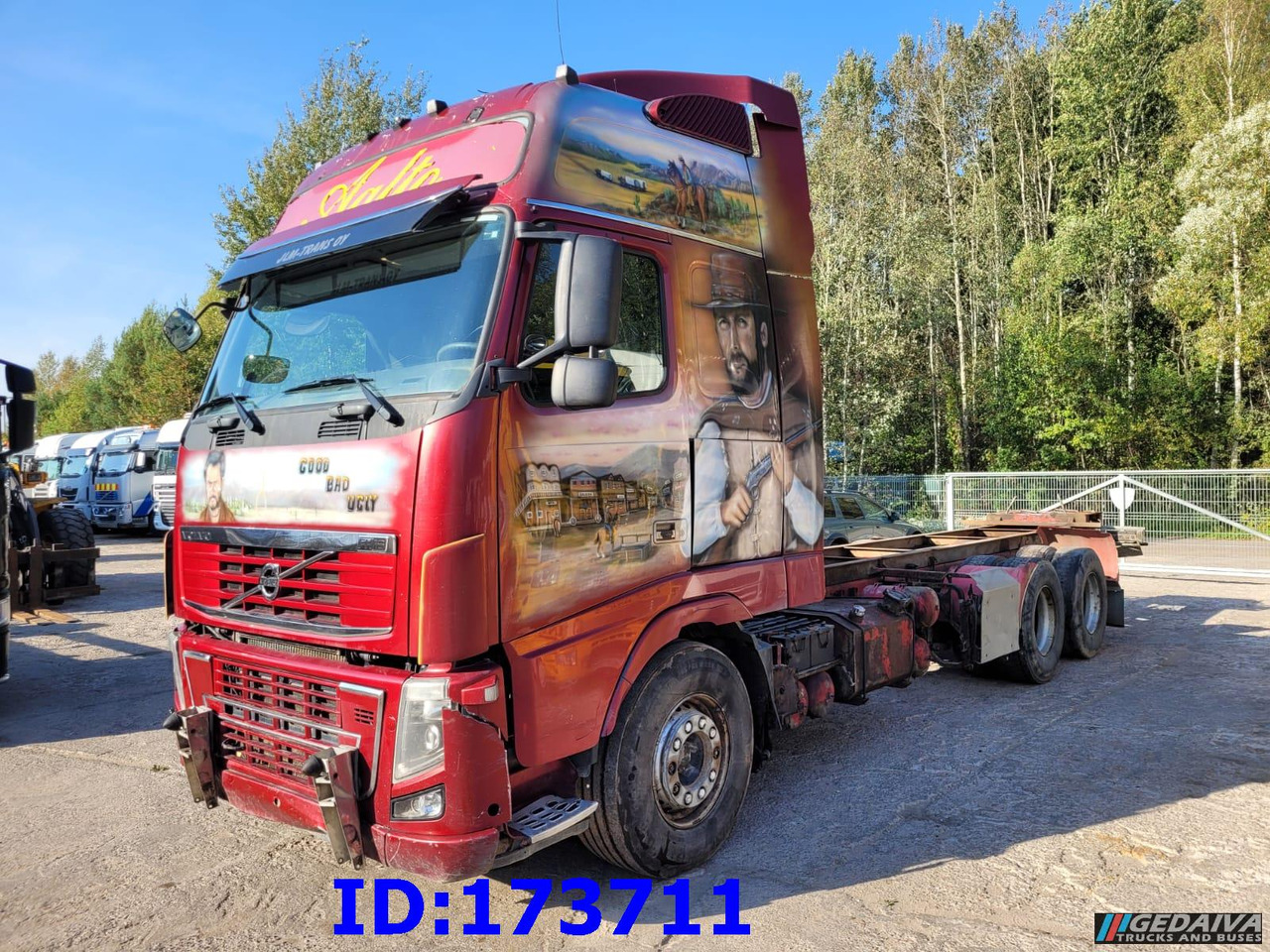 VOLVO FH16 700HP 6x4 Euro5 - Camión chasis: foto 1 VOLVO FH16 700HP 6x4 Euro5 - Camión chasis: foto 1