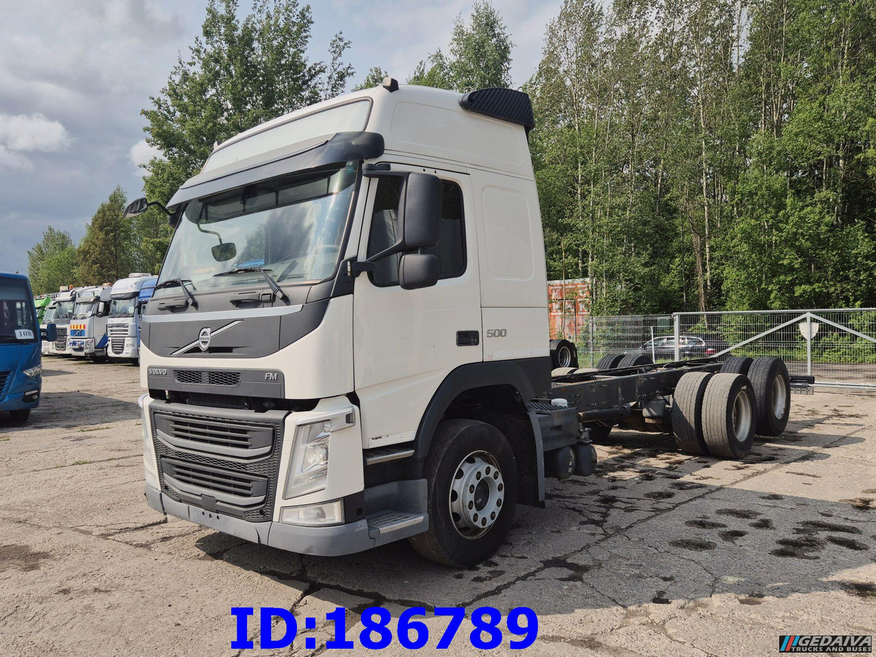 VOLVO FM13 500HP 6x2 - Camión chasis: foto 1 VOLVO FM13 500HP 6x2 - Camión chasis: foto 1