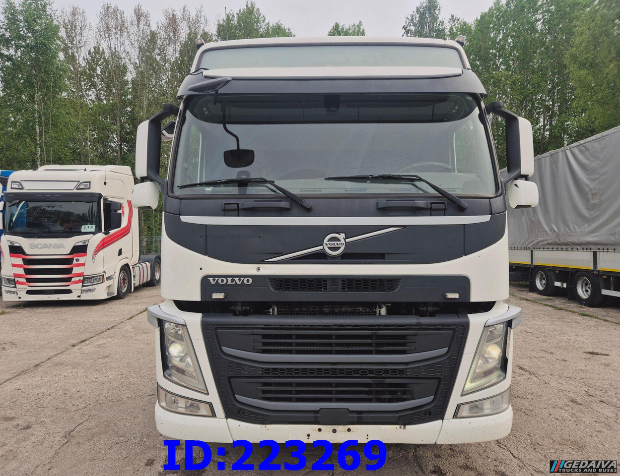 VOLVO FM13 500HP 8x2 (2 steering axels) - Camión chasis: foto 2 VOLVO FM13 500HP 8x2 (2 steering axels) - Camión chasis: foto 2