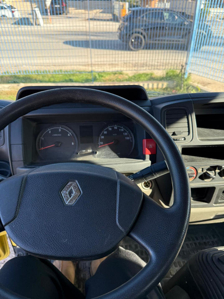 - Camión con plataforma elevadora: foto 4 - Camión con plataforma elevadora: foto 4