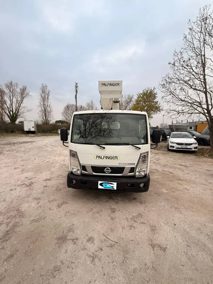 PALFINGER P 240 A - Camión con plataforma elevadora: foto 3 PALFINGER P 240 A - Camión con plataforma elevadora: foto 3