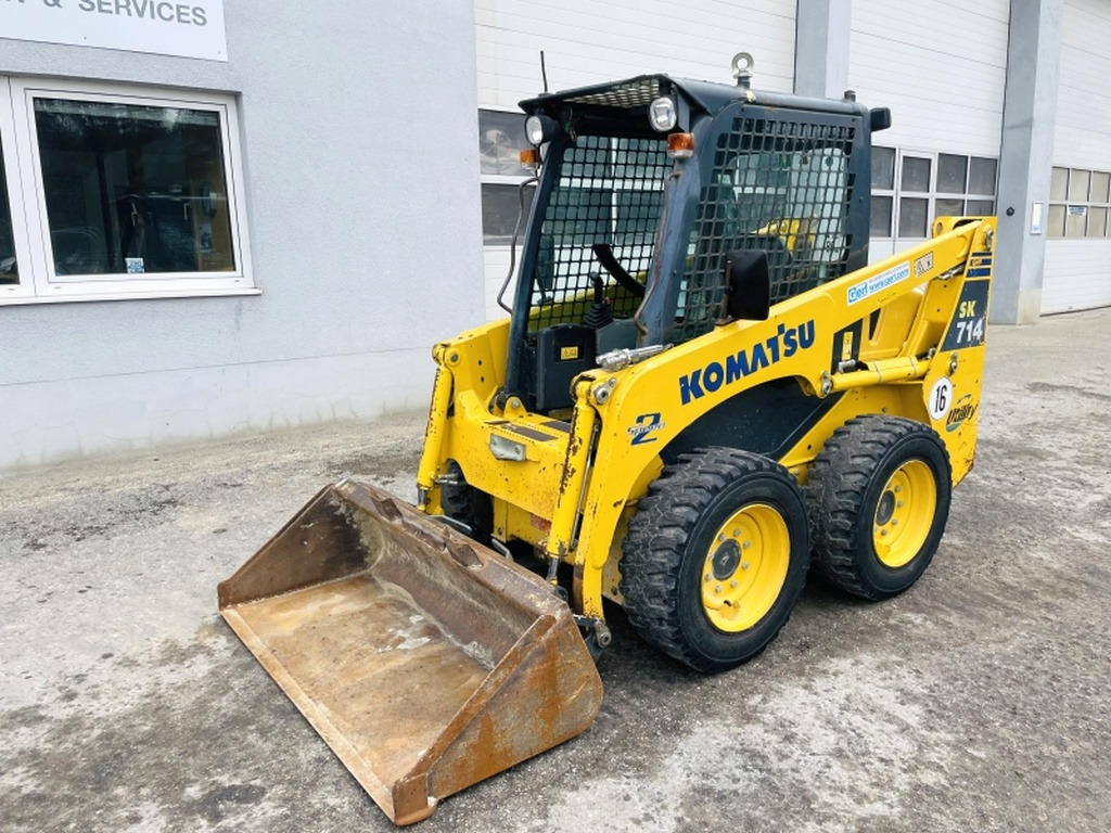 Komatsu SK714-5 (3947) - Minicargadora: foto 4 Komatsu SK714-5 (3947) - Minicargadora: foto 4