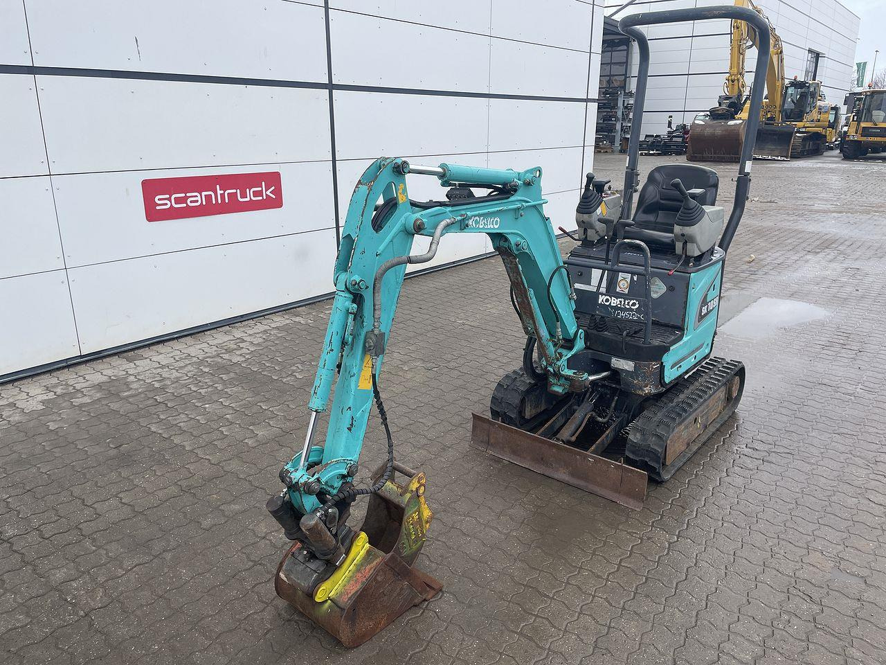 Kobelco SK10SR-2 - Miniexcavadora: foto 1 Kobelco SK10SR-2 - Miniexcavadora: foto 1