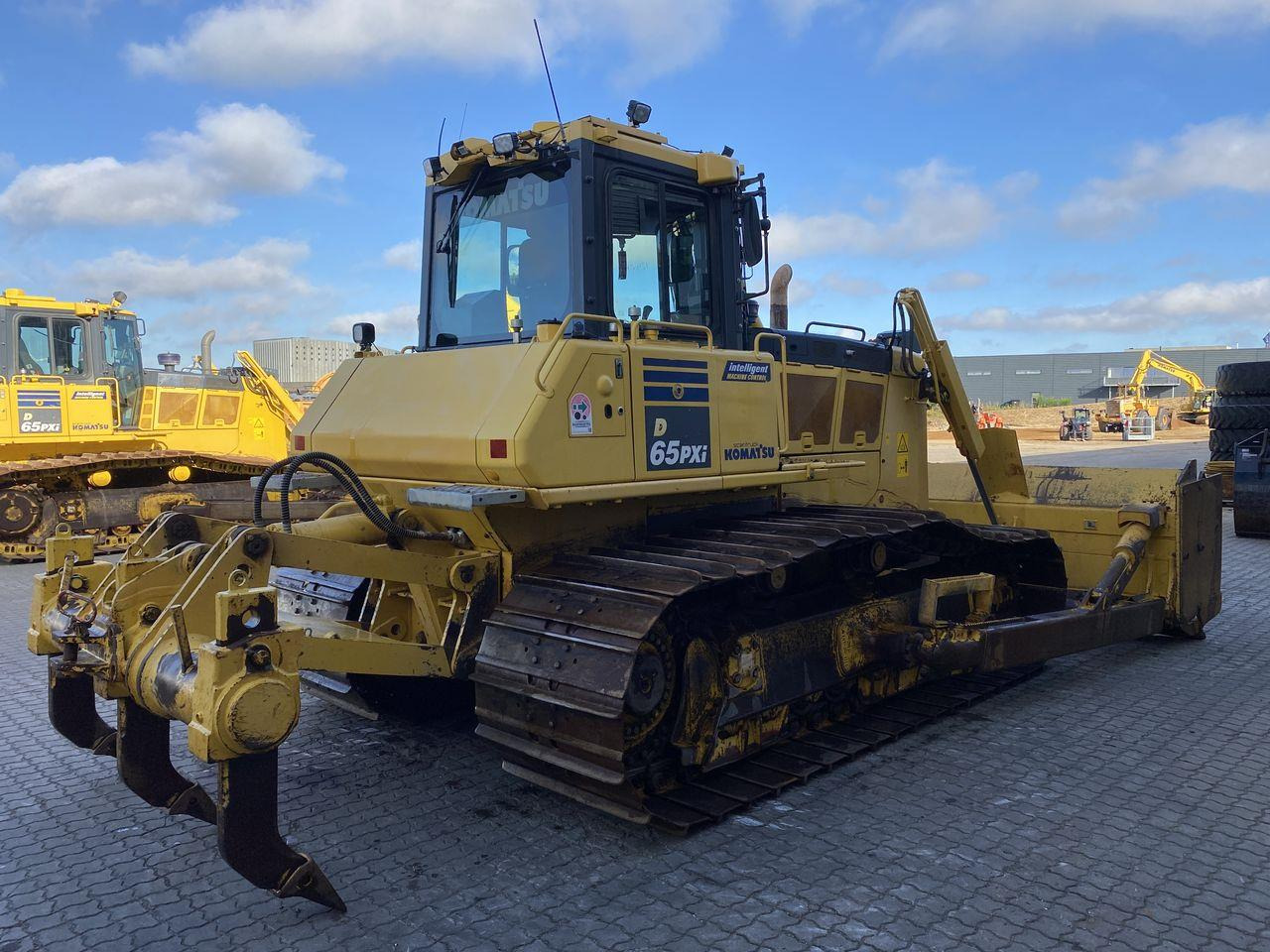 Komatsu D65PXI-18 - Bulldozer: foto 4 Komatsu D65PXI-18 - Bulldozer: foto 4