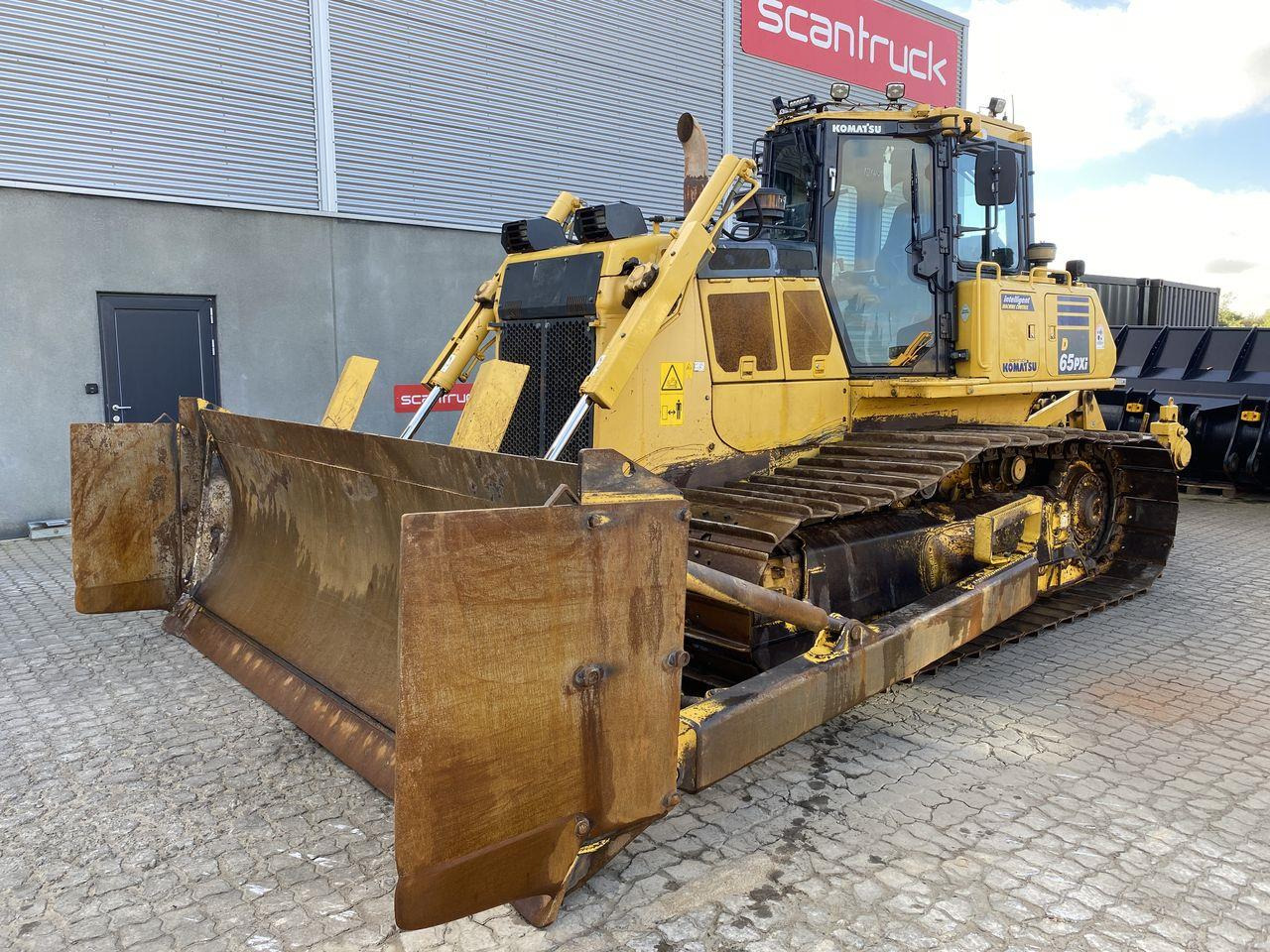 Komatsu D65PXI-18 - Bulldozer: foto 1 Komatsu D65PXI-18 - Bulldozer: foto 1