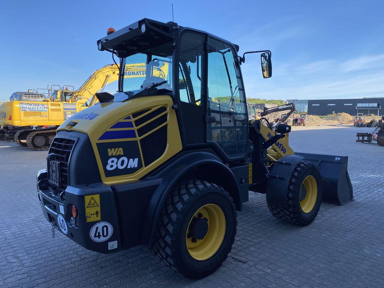 Komatsu WA80M-8EO - Cargadora articulada: foto 4 Komatsu WA80M-8EO - Cargadora articulada: foto 4