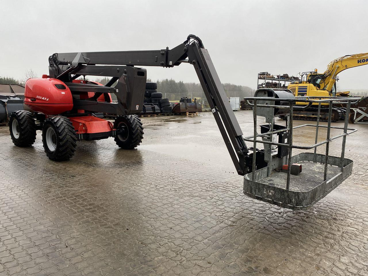 Manitou 200ATJ RC - Plataforma articulada: foto 5 Manitou 200ATJ RC - Plataforma articulada: foto 5