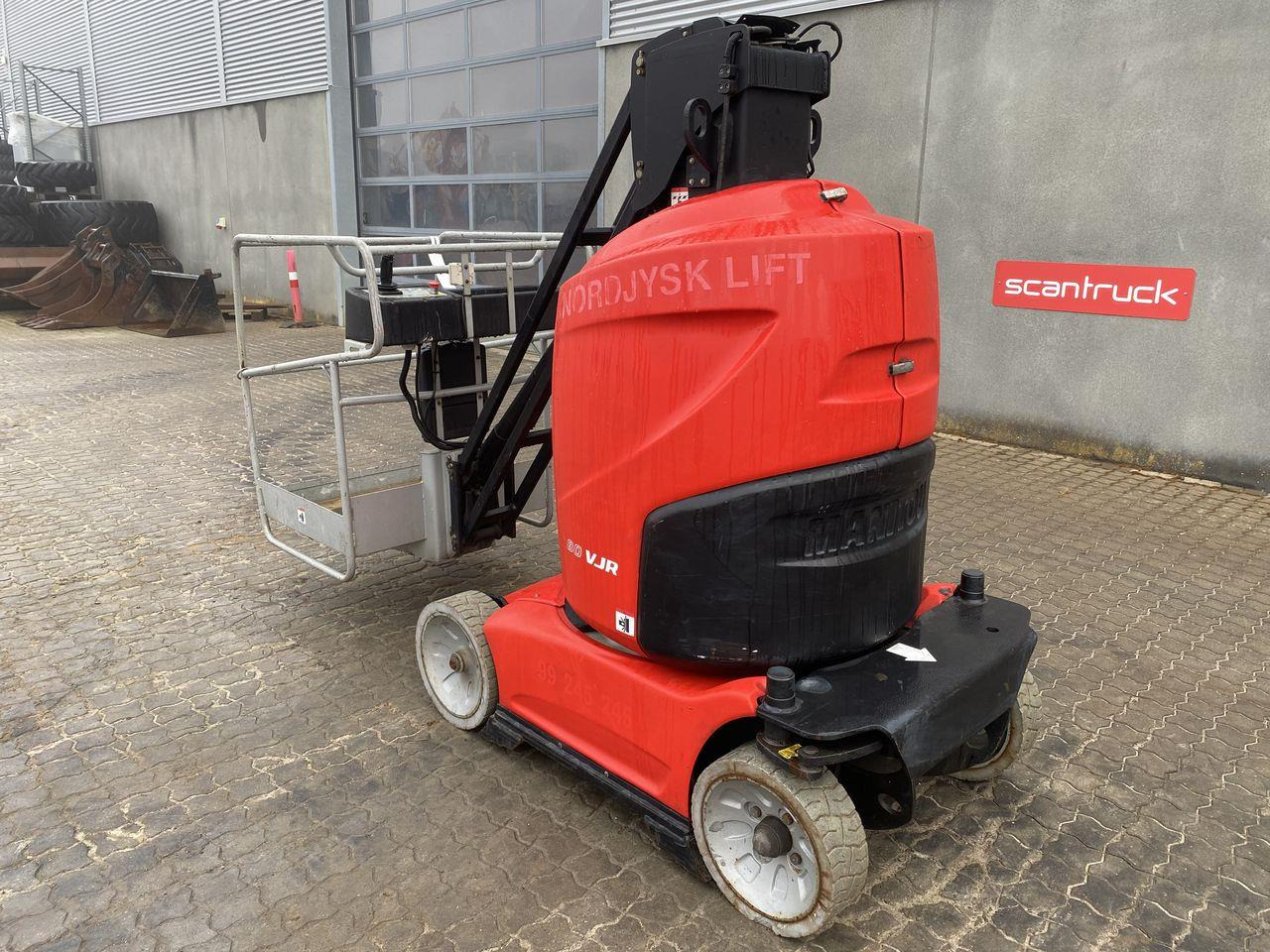 Manitou 80VJR - Plataforma de mástil vertical: foto 2 Manitou 80VJR - Plataforma de mástil vertical: foto 2