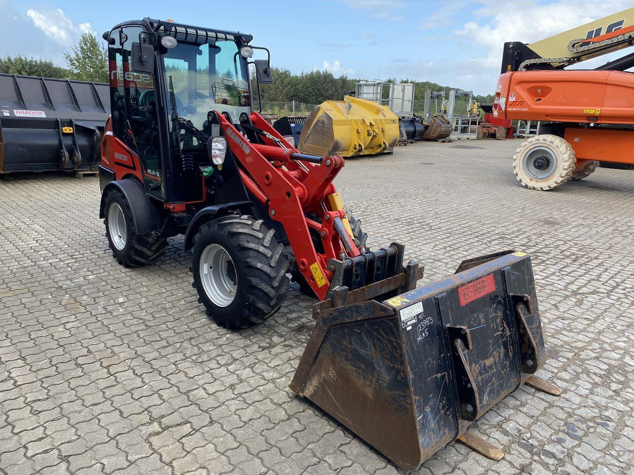 Manitou MLA 5-50H-Z CAB - Cargadora articulada: foto 5 Manitou MLA 5-50H-Z CAB - Cargadora articulada: foto 5
