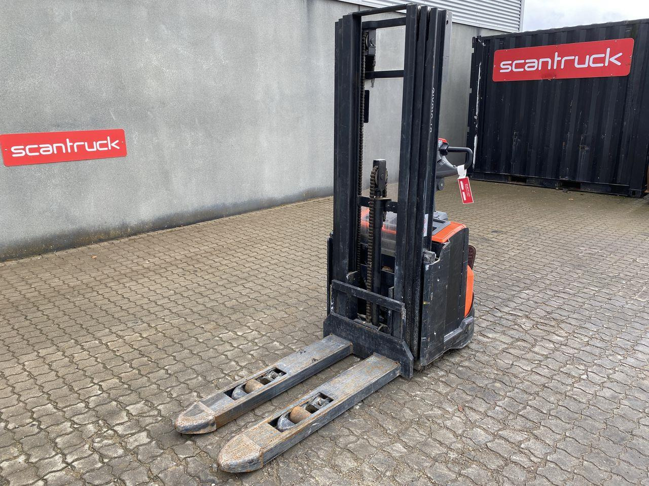 Toyota BT Staxio - Equipo de almacén: foto 1 Toyota BT Staxio - Equipo de almacén: foto 1