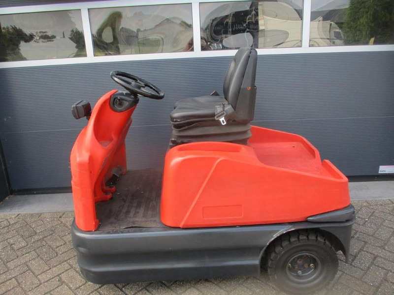 Linde P 60 - Remolcadora: foto 1 Linde P 60 - Remolcadora: foto 1