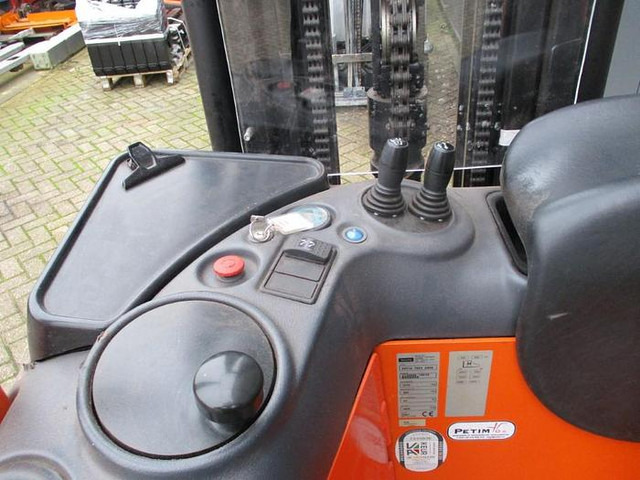 Rocla SST16 TREV 5400 - Apilador: foto 5 Rocla SST16 TREV 5400 - Apilador: foto 5