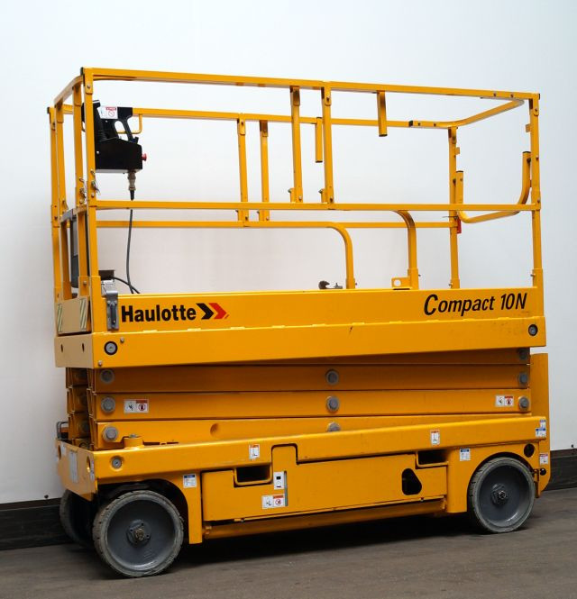 Haulotte Compact 10N - Plataforma de tijeras: foto 1 Haulotte Compact 10N - Plataforma de tijeras: foto 1