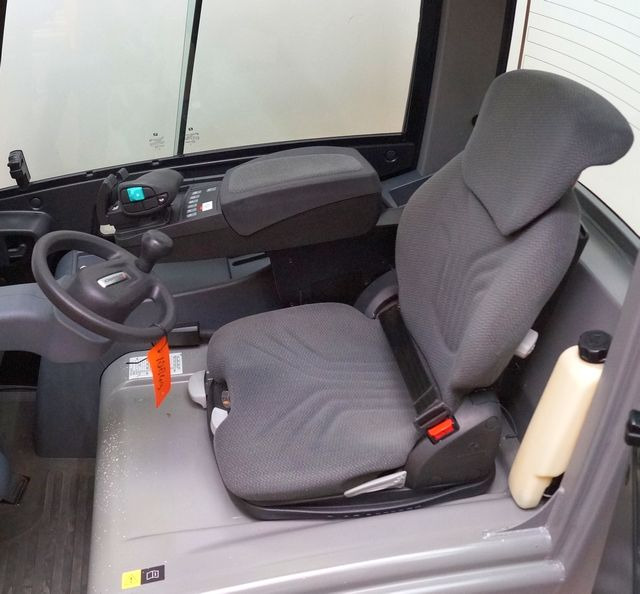 Jungheinrich EFG216 - Carretilla elevadora eléctrica: foto 3 Jungheinrich EFG216 - Carretilla elevadora eléctrica: foto 3