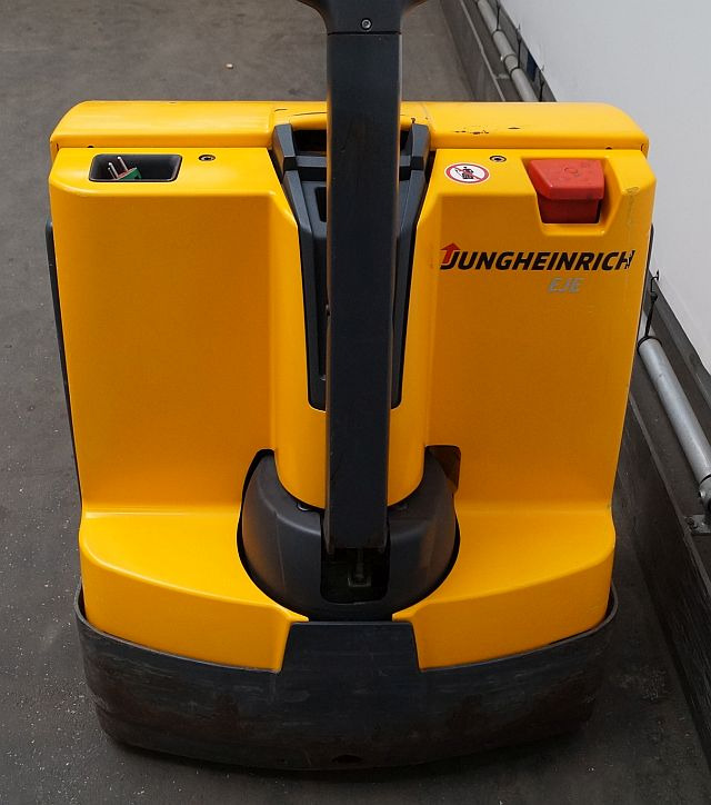 Jungheinrich EJE120 - Transpaleta: foto 3 Jungheinrich EJE120 - Transpaleta: foto 3