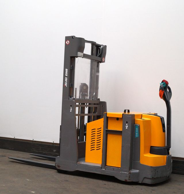 Jungheinrich EJG110 - Apilador: foto 2 Jungheinrich EJG110 - Apilador: foto 2