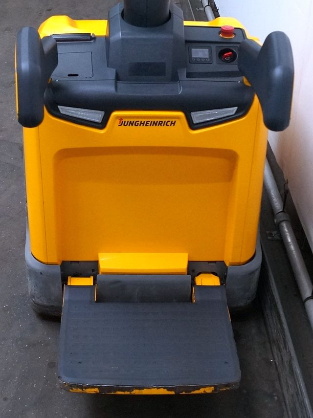 Jungheinrich ERE120 - Transpaleta: foto 3 Jungheinrich ERE120 - Transpaleta: foto 3