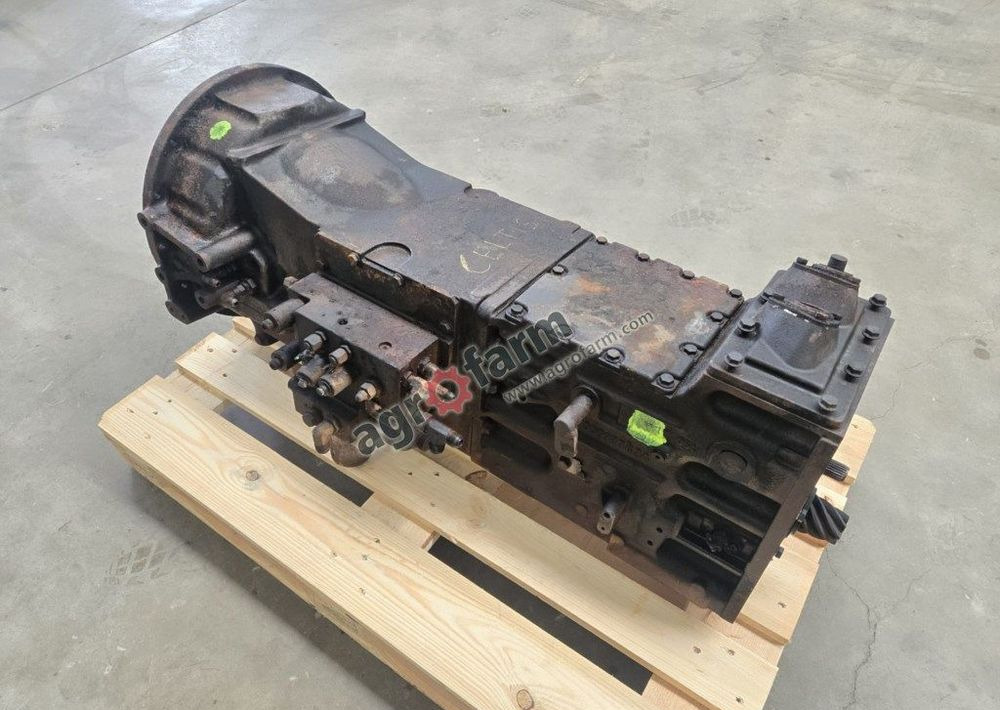 Skrzynia biegów Claas Celtis 436 - Caja de cambios: foto 1 Skrzynia biegów Claas Celtis 436 - Caja de cambios: foto 1