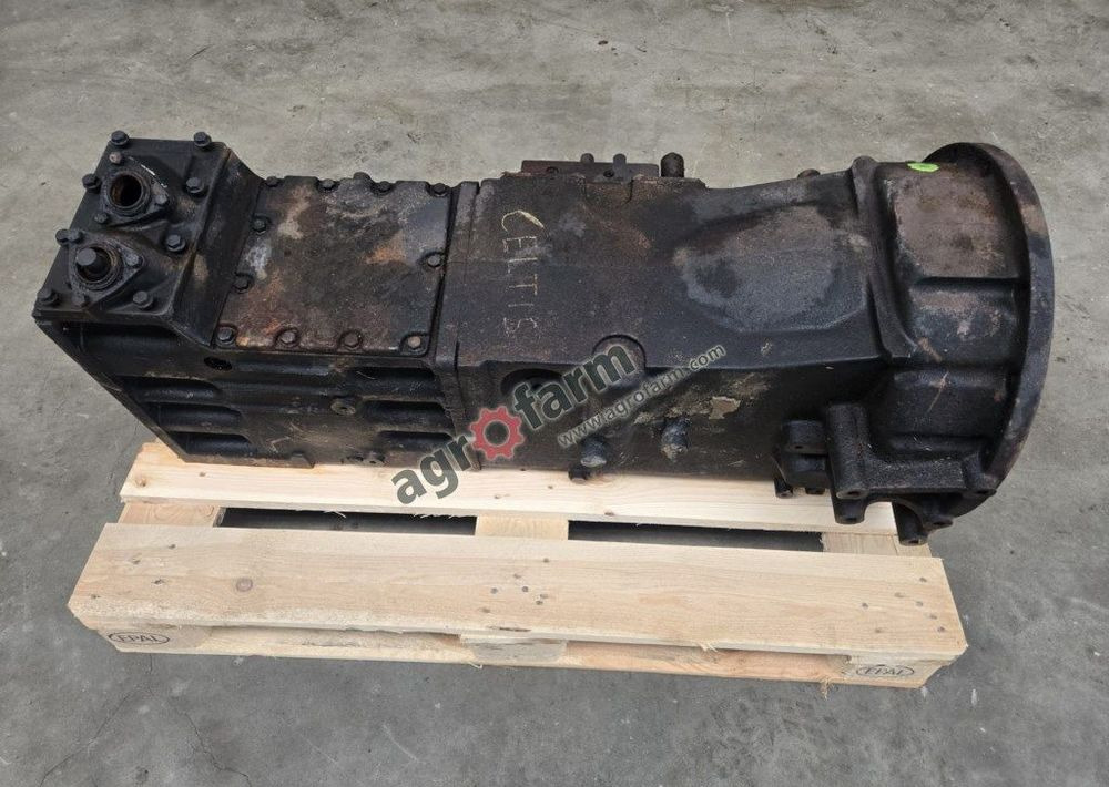Skrzynia biegów Claas Celtis 436 - Caja de cambios: foto 2 Skrzynia biegów Claas Celtis 436 - Caja de cambios: foto 2