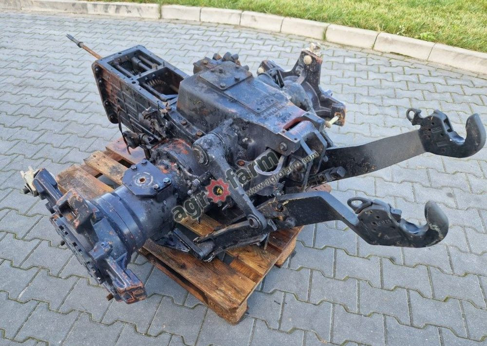 Skrzynia biegów, most tylny Landini Rex 80 F - Caja de cambios: foto 2 Skrzynia biegów, most tylny Landini Rex 80 F - Caja de cambios: foto 2