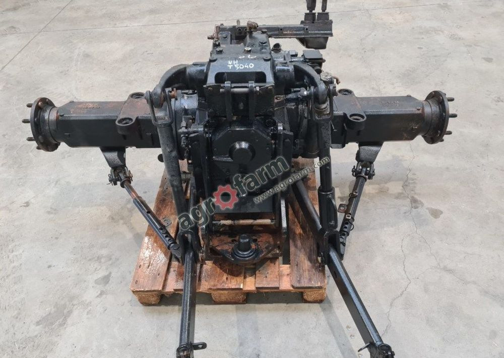 Tylny most New Holland T5040 87700831 - Caja de cambios: foto 3 Tylny most New Holland T5040 87700831 - Caja de cambios: foto 3