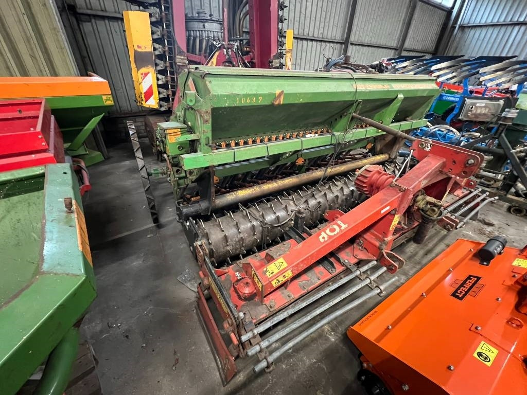 Amazone AD 8 - 301 Special + Vicon T300 Kopeg - Sembradora: foto 5 Amazone AD 8 - 301 Special + Vicon T300 Kopeg - Sembradora: foto 5
