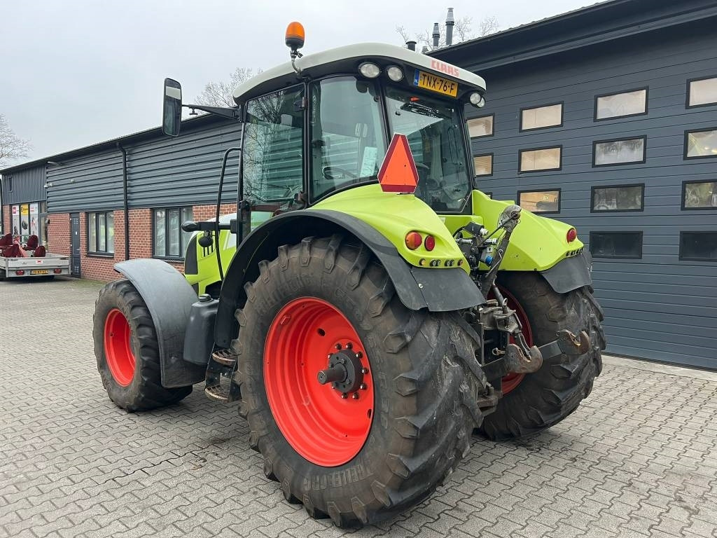 Claas Arion 630 Cebis - Tractor: foto 3 Claas Arion 630 Cebis - Tractor: foto 3